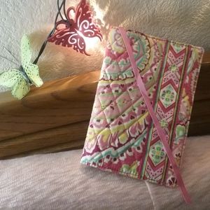 LIKE NEW! Vera Bradley Capri Melon Book Cover